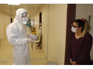 Karantinadaki Öğrencilerin Son Kontrolleri Yapıldı, Virüs Bulgusuna Rastlanmadı