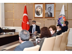 Vali Gürel Toplantılarına ‘Sosyal Mesafe’ Çerçevesinde Devam Ediyor