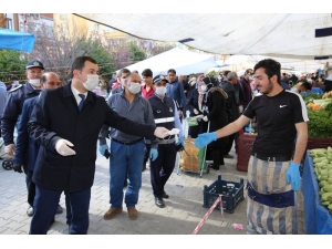 Baydilli Esnafa Maske Dağıttı