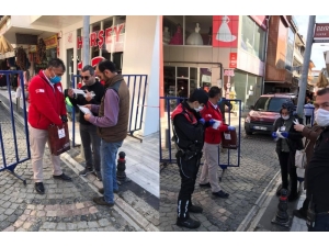 Kızılay Vatandaşlara Ücretsiz Maske Dağıtıma Başladı