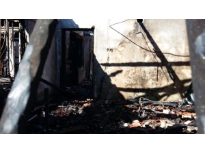 Sobadan Çıkan Yangın Evi Kül Etti