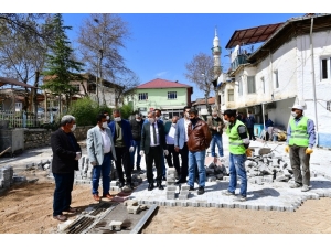 Yeşilyurt’ta Hem Korona Mücadelesi Hem De Yatırımlar Son Sürat