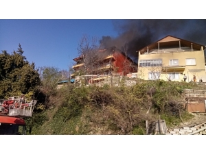 Zonguldak’ta Yangın: 2 Daire Kullanılamaz Hale Geldi