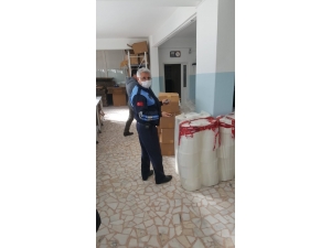 Maltepe’de Kaçak Maske Operasyonu