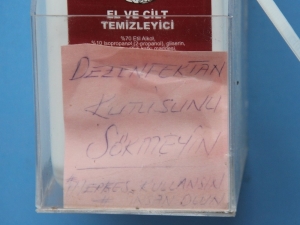 Dezenfekten Kutusuna Plastik Kelepçe