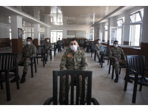 Kışlalarda Covid-19 Tedbirleri Alınmaya Devam Ediliyor