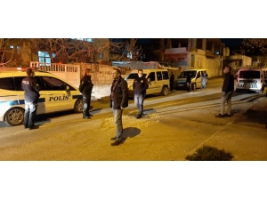 Dur İkazına Uymayan Araç Kovalamaca Sonucu Yakalandı