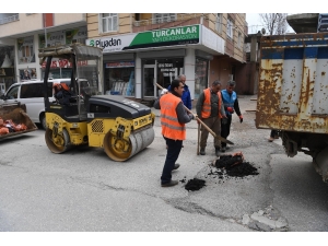 Muş Belediyesi Korona Virüsle Mücadele Ederken Asli Görevlerini De Aksatmıyor