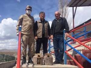 Keklik Avlamak İçin Kurduğu Tuzağa Kendisi Düştü