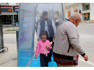 Adana’da Korona Virüs Salgınına Karşı Dezenfeksiyon Tüneli