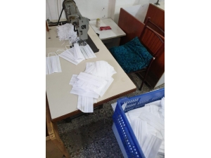 Küçükçekmece Ve Eyüpsultan’da Kaçak Maske Operasyonu: 73 Bin Maske Ele Geçirildi