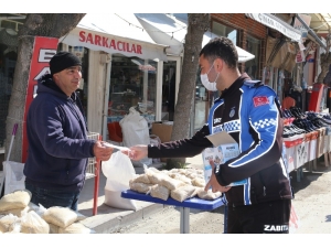 Sivrihisar’da Vatandaşlara Maske Dağıtıldı