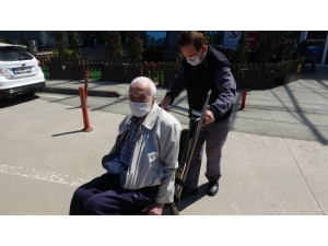 96 Yaşında Korona Virüsü Yendi