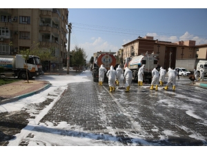 Haliliye’de Cadde Ve Sokaklar Dezenfekte Edildi