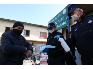 Akhisar Belediyesi Halk Sağlığını Korumaya Devam Ediyor