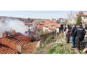 Tavşanlı’da Korkutan Yangın