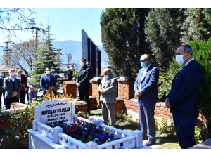 Mutullah Yolbulan Mezarı Başında Anıldı