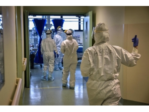 İtalya’da Son 24 Saatte 542 Ölüm