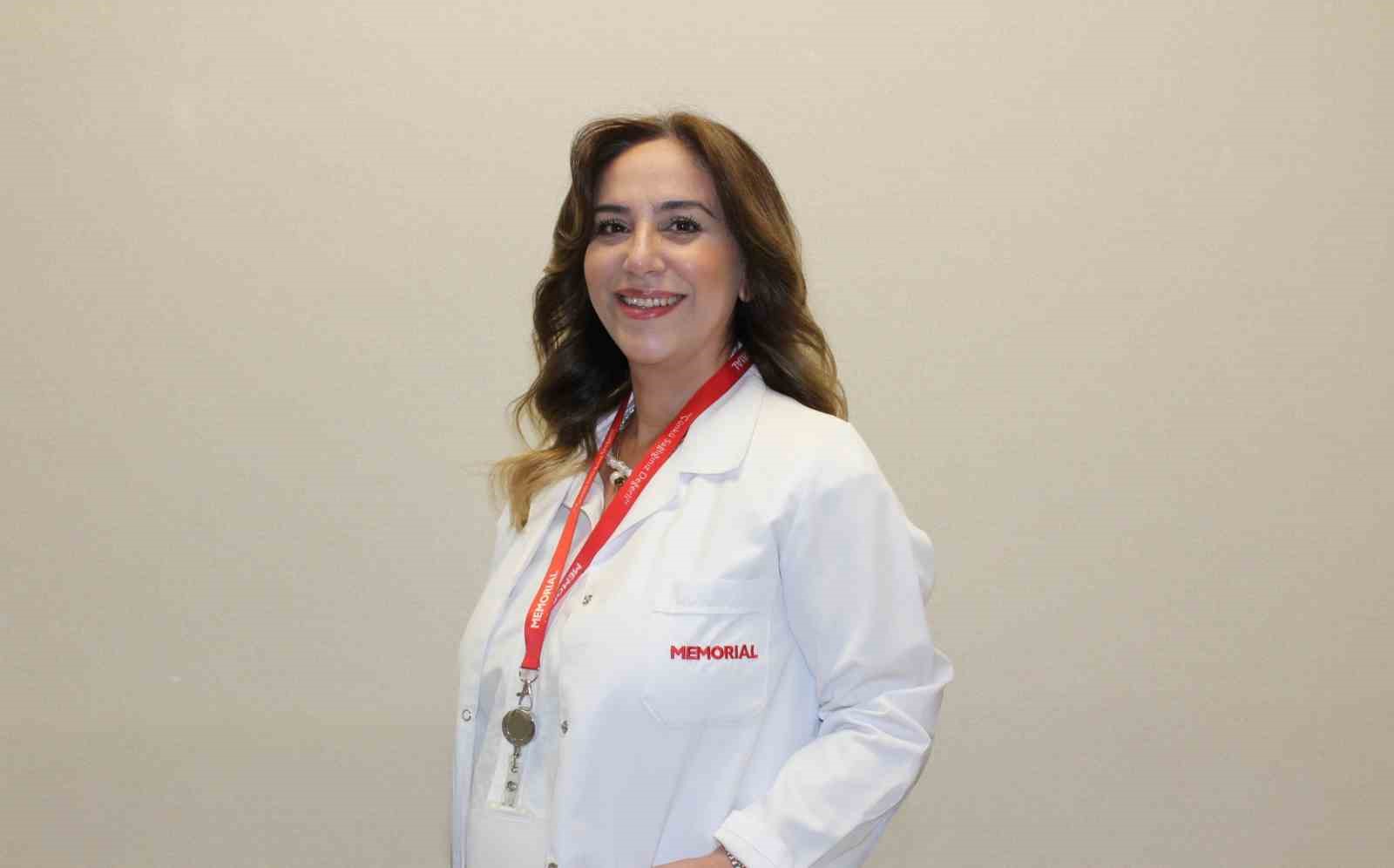 stres-ve-vitamin-eksikligi-agiz-ici-yaralari-tetikliyor