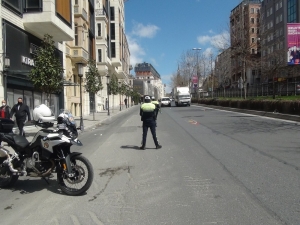 Polisten Tarlabaşı Bulvarı’nda Korona Virüs Denetimi