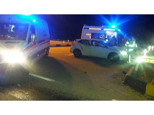 Manisa’da İki Otomobil Çarpıştı: 6 Yaralı