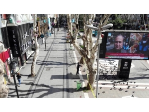 Korona Tedbirleri Kapsamında Şerit Çekilerek Kapatılan Pendik Meydanı Havadan Görüntülendi