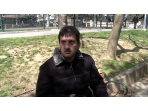‘Neden Parkta Oturuyorsun?’ Sorusuna "Sıkılıyorum" Cevabını Verince Cezayı Yedi