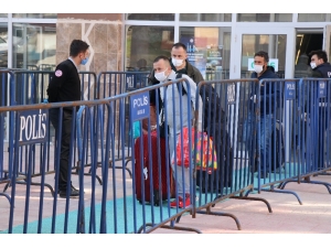 Bolu’da Karantina Sürecini Tamamlayan 140 Kişi Evine Döndü