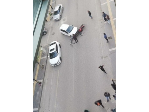 Otomobil İle Motosiklet Çarpıştı: 1 Yaralı