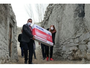 Fedakar Öğretmenlerden Alkışlanacak Hareket