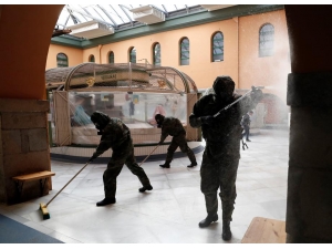 İspanya’da Covid-19’dan Ölenlerin Sayısı 15 Bin 238’e Yükseldi