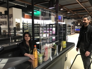 Üçge, ‘Sosyal Mesafe Koruyucu Panel’i Hayata Geçirdi