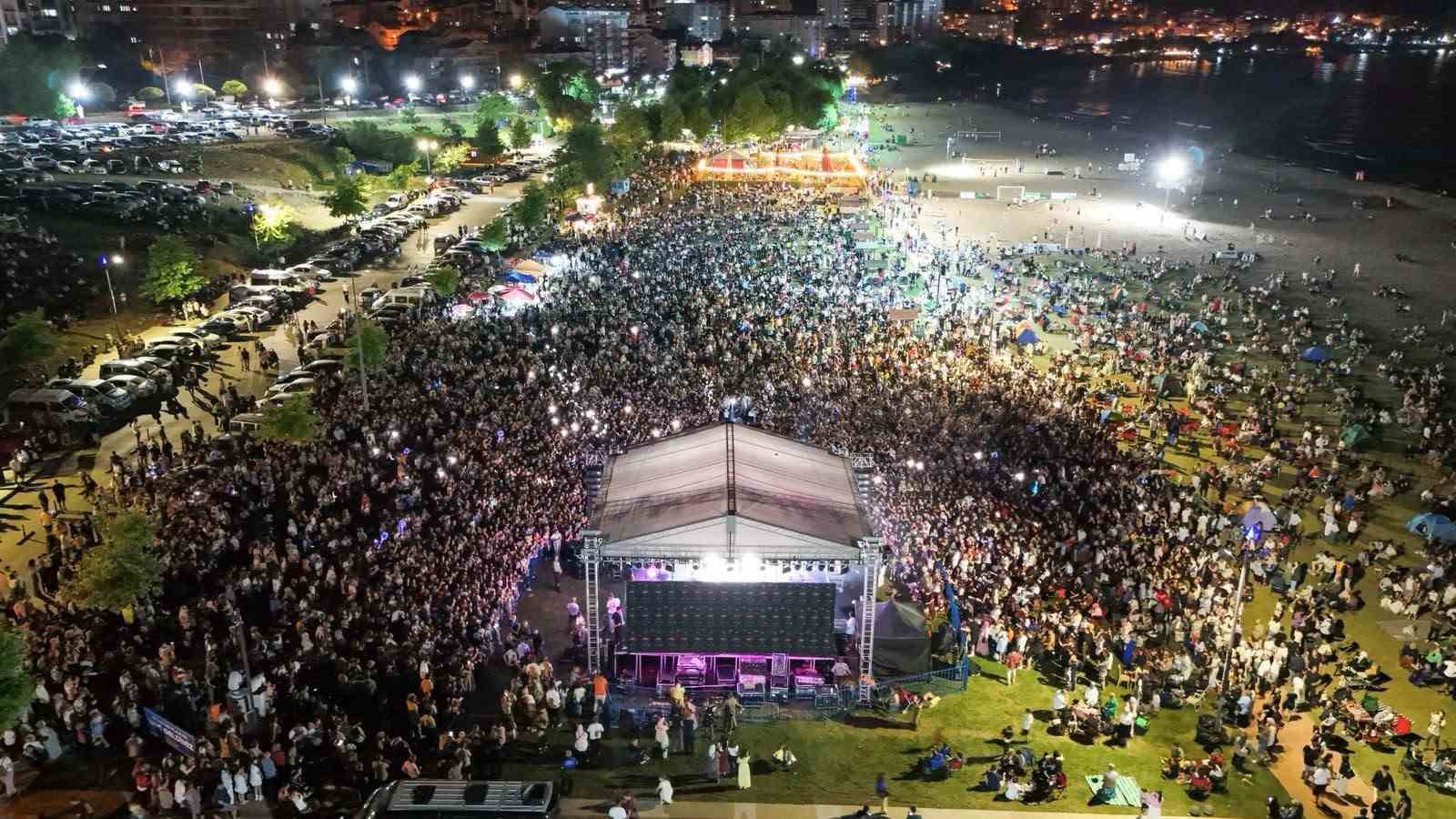 fatsa-da-8-gun-suren-13-cinar-festivali-tamamlandi