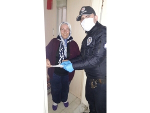 Zeynep Nine, Biz Bize Yeteriz Türkiyem Kampanyasına Bin Tl Bağışladı