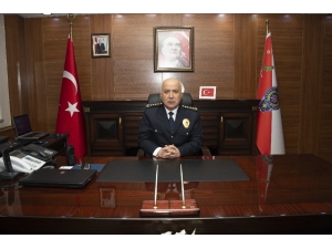 Emniyet Müdürü Mehmet Aslan: ‘Mesai Mefhumu Gözetmeksizin Milletimizin Her Daim Yanındayız’