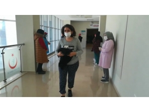 Bursa’da Birisi 71 Yaşında 3 Hasta Alkışlarla Taburcu Edildi