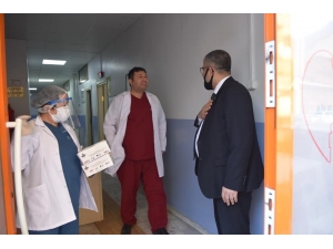 Taşköprü Belediyesi, Kurumlara 6 Bin Adet Maske Hediye Etti