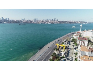 Turkuaz Rengine Bürünen İstanbul Boğazı Havadan Görüntülendi