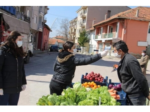 Dumlupınar İlçe Pazarında Olağanüstü Tedbirler Alındı