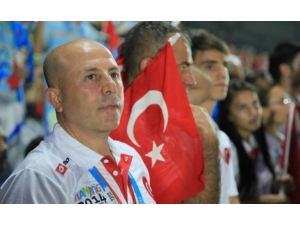 Korona Virüsü Yenerek Taburcu Olan Boks Milli Takım Baş Antrenörü Dumlupınar’dan Tedbirlere Uyun Çağrısı