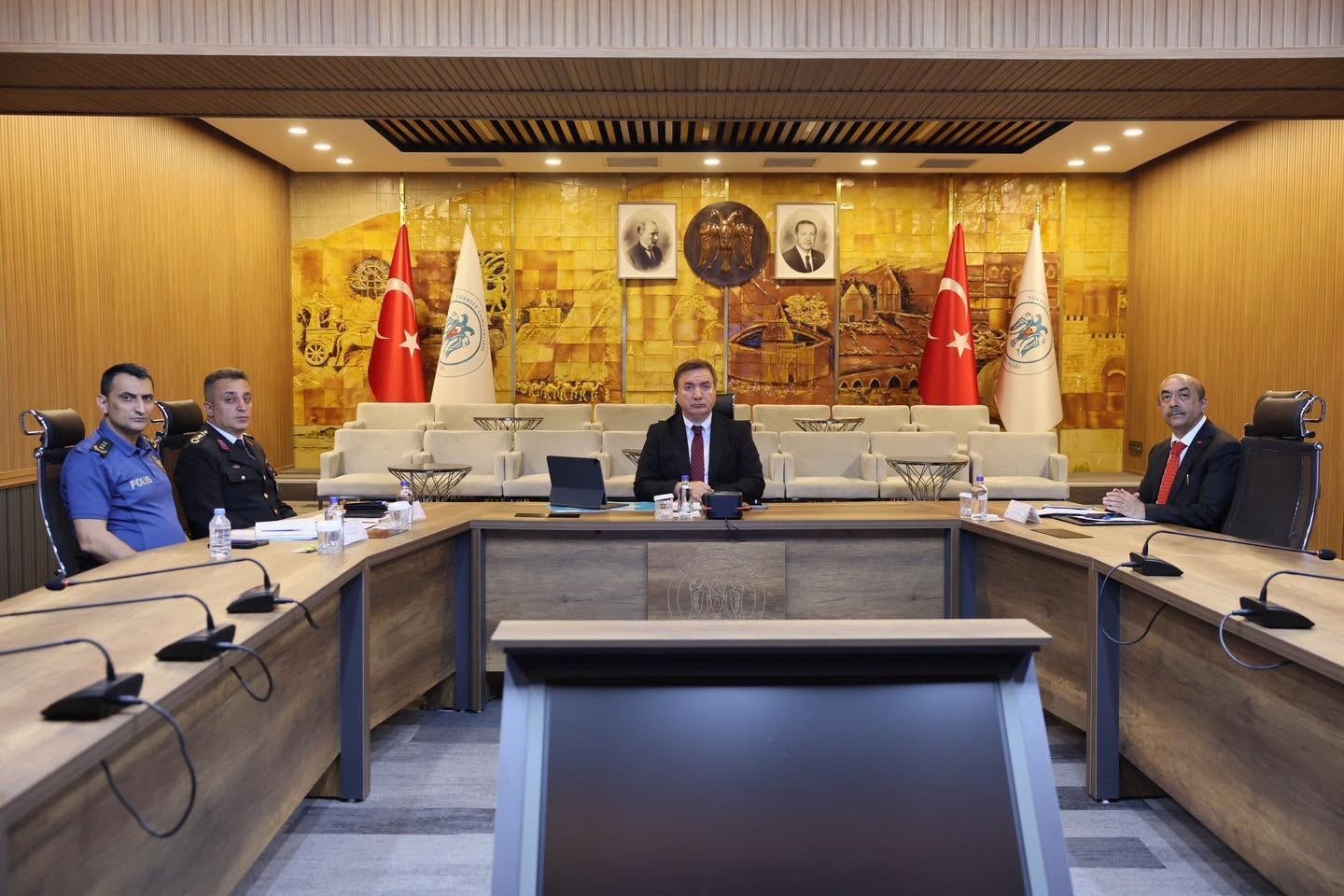 erzincan-da-okul-guvenligi-toplantisi-gerceklestirildi