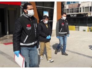 Eşini Baltayla Öldüren Zanlı Adliyede