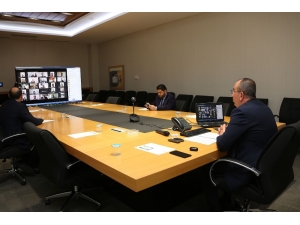 Başkan Kavuş, Korona Virüs Tedbirlerini Video Konferansla Meclis Üyelerine Anlattı