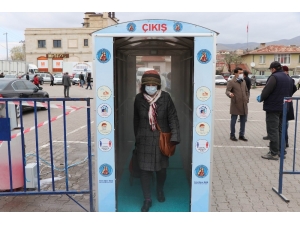 Dezenfeksiyon Tünelinden Geçmeyen Pazara Giremiyor