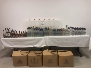 Ankara’da Sahte Alkol Satanlara Suçüstü