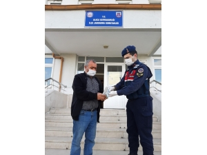 Dolandırıcıların Tuzağını Jandarma Bozdu