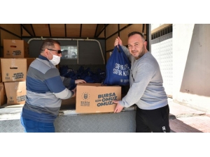 Büyükşehir’den 1500 Aileye Gıda Yardımı