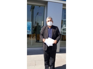 Emeklilik Parasını Ve Bayram İkramiyesini “Biz Bize Yeteriz Türkiyem” Kampanyasına Bağışladı