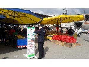 Pazar Yerlerine El Dezenfektanları Koyuldu