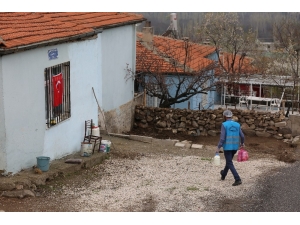 Develi Belediyesinin Yemek Desteği Devam Ediyor